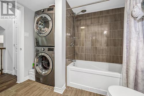 573 Ozawa, Ottawa, ON - Indoor Photo Showing Laundry Room