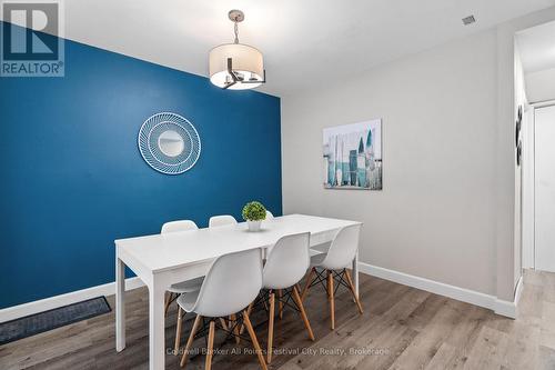 236 Elgin Avenue W, Goderich (Goderich Town), ON - Indoor Photo Showing Dining Room