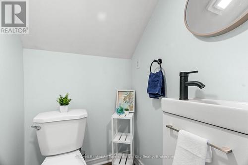 236 Elgin Avenue W, Goderich (Goderich Town), ON - Indoor Photo Showing Bathroom