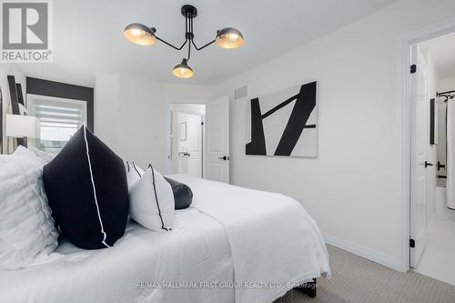 22 King William Way, Clarington, ON - Indoor Photo Showing Bedroom