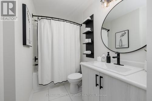 22 King William Way, Clarington, ON - Indoor Photo Showing Bathroom