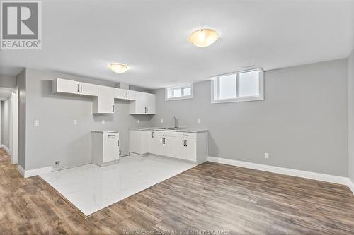 Lot 12 Keil Trail North, Chatham, ON - Indoor Photo Showing Kitchen