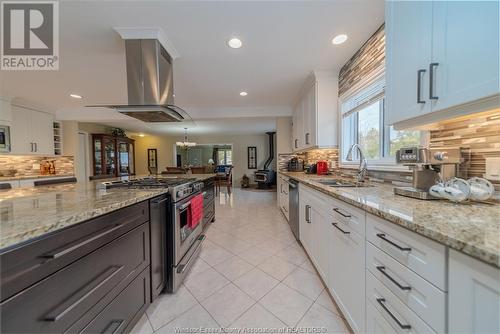 5474 Morris Line, Merlin, ON - Indoor Photo Showing Kitchen With Double Sink