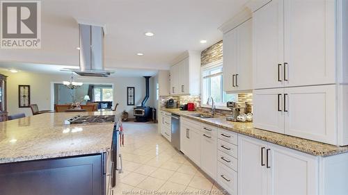 5474 Morris Line, Merlin, ON - Indoor Photo Showing Kitchen With Double Sink