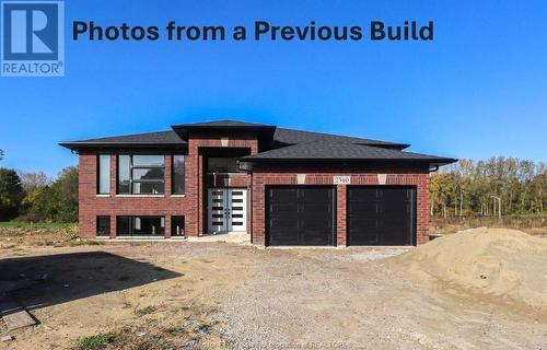 135 Valencia Drive, Chatham, ON - Outdoor