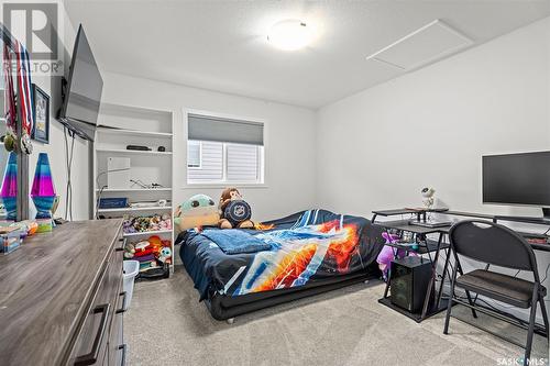 351 Barrett Street, Saskatoon, SK - Indoor Photo Showing Bedroom