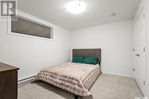 351 Barrett Street, Saskatoon, SK - Indoor Photo Showing Bedroom