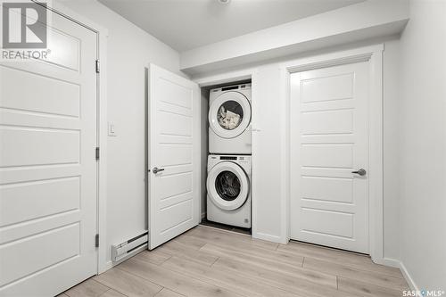 351 Barrett Street, Saskatoon, SK - Indoor Photo Showing Laundry Room