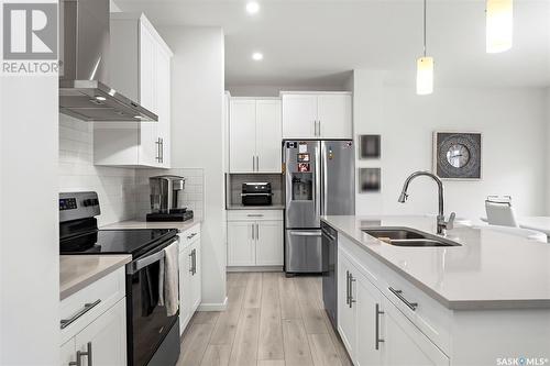 351 Barrett Street, Saskatoon, SK - Indoor Photo Showing Kitchen With Double Sink With Upgraded Kitchen