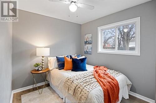 693 Bensette, Windsor, ON - Indoor Photo Showing Bedroom