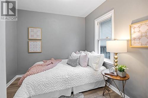 693 Bensette, Windsor, ON - Indoor Photo Showing Bedroom