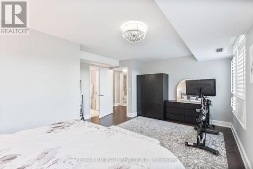 414 - 676 Sheppard Avenue E, Toronto, ON - Indoor Photo Showing Other Room