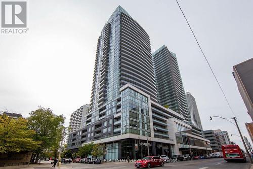 520 - 98 Lillian Street, Toronto, ON - Outdoor With Facade