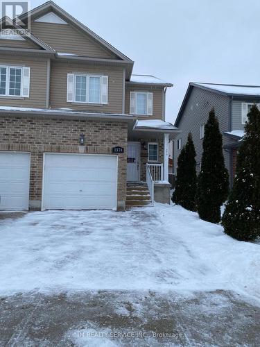 1374 Countrystone Drive, Kitchener, ON - Outdoor With Facade