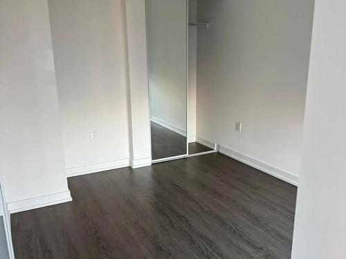 610-1 Yorkville Ave, Toronto, ON - Indoor Photo Showing Other Room