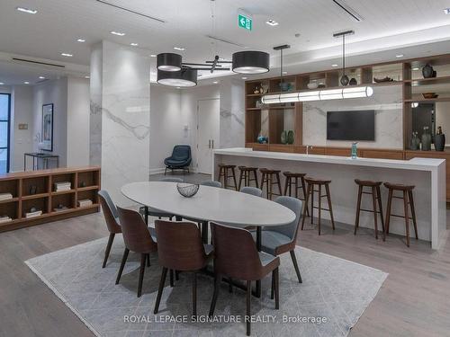 344-15 Merchants' Wharf, Toronto, ON - Indoor Photo Showing Dining Room