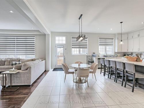 180 Klein Mills Rd, Vaughan, ON - Indoor Photo Showing Dining Room