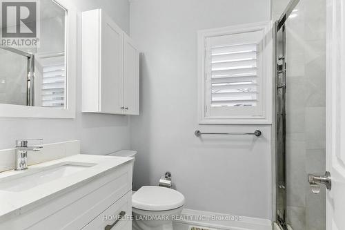 35 Wallington Avenue, Toronto, ON - Indoor Photo Showing Bathroom