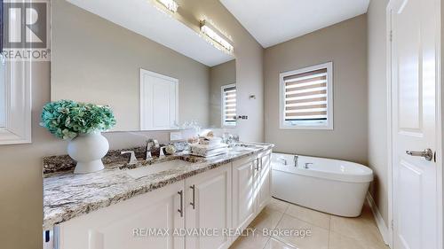 75 Lebovic Campus Drive, Vaughan, ON - Indoor Photo Showing Bathroom