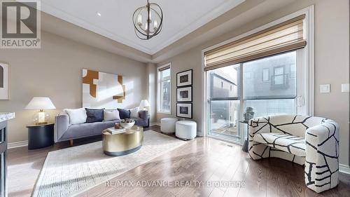 75 Lebovic Campus Drive, Vaughan, ON - Indoor Photo Showing Living Room