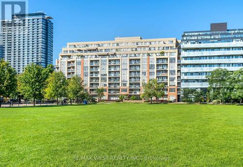 305 - 15 Stafford Street, Toronto, ON - Outdoor With Facade