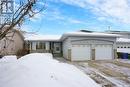 416 Byars Bay N, Regina, SK  - Outdoor With Facade 