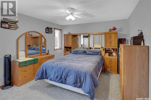 416 Byars Bay N, Regina, SK - Indoor Photo Showing Bedroom