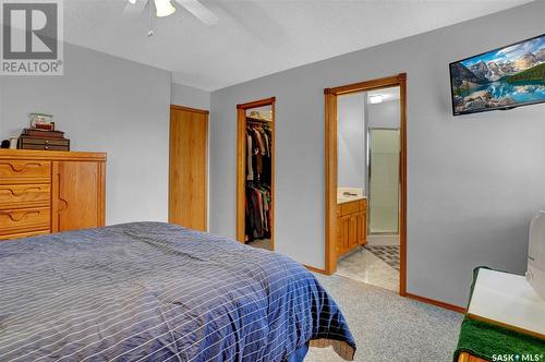 416 Byars Bay N, Regina, SK - Indoor Photo Showing Bedroom