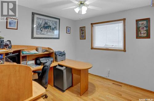 416 Byars Bay N, Regina, SK - Indoor Photo Showing Office