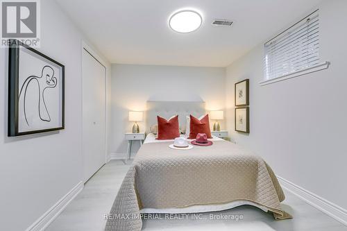 1284 Falgarwood Drive, Oakville, ON - Indoor Photo Showing Bedroom