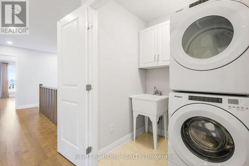 320 Wigwas Street, Ottawa, ON - Indoor Photo Showing Laundry Room