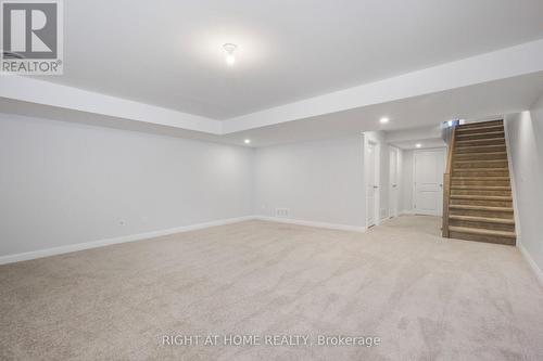 320 Wigwas Street, Ottawa, ON - Indoor Photo Showing Other Room