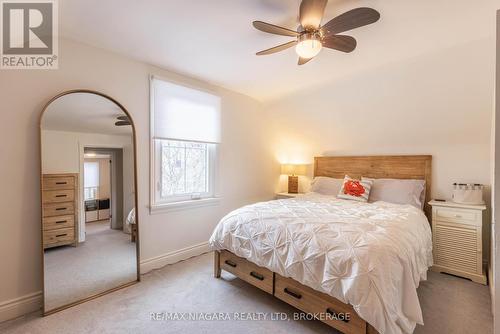 86 Devon Road, St. Catharines (442 - Vine/Linwell), ON - Indoor Photo Showing Bedroom