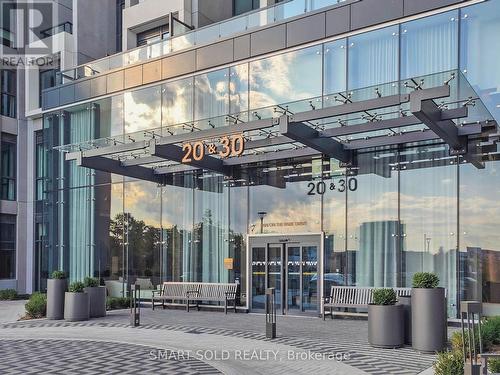 2335 - 20 Inn On The Park Drive, Toronto, ON - Outdoor With Balcony