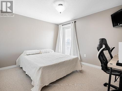 2 - 95 Goodwin Drive, Barrie, ON - Indoor Photo Showing Bedroom