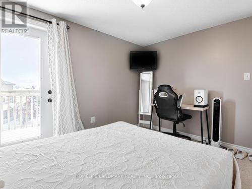 2 - 95 Goodwin Drive, Barrie, ON - Indoor Photo Showing Bedroom