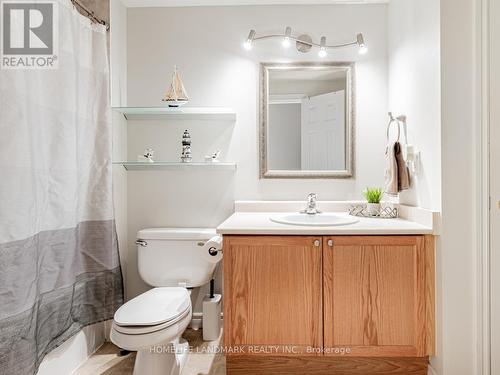 2 - 95 Goodwin Drive, Barrie, ON - Indoor Photo Showing Bathroom