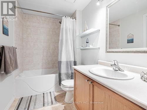 2 - 95 Goodwin Drive, Barrie, ON - Indoor Photo Showing Bathroom