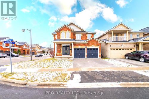 1038 Laurier Avenue, Milton, ON - Outdoor With Facade