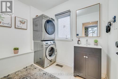 1038 Laurier Avenue, Milton, ON - Indoor Photo Showing Laundry Room