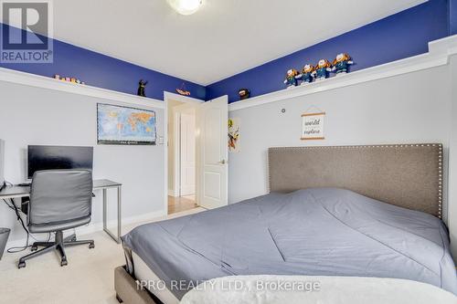 1038 Laurier Avenue, Milton, ON - Indoor Photo Showing Bedroom