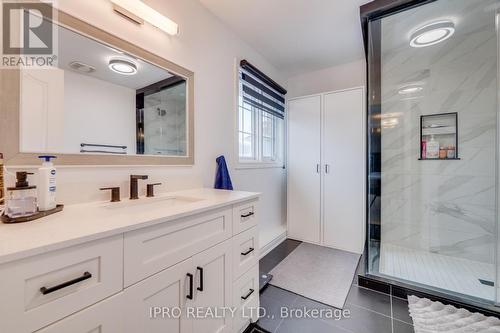 1038 Laurier Avenue, Milton, ON - Indoor Photo Showing Bathroom