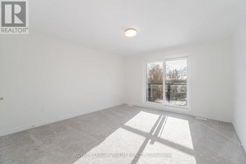 22 Folcroft Street, Brampton, ON - Indoor Photo Showing Other Room