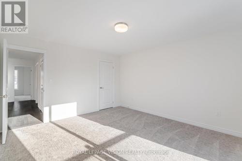 22 Folcroft Street, Brampton, ON - Indoor Photo Showing Other Room