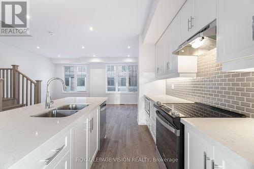 50 Folcroft Street, Brampton, ON - Indoor Photo Showing Kitchen With Double Sink With Upgraded Kitchen