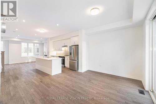 50 Folcroft Street, Brampton, ON - Indoor Photo Showing Kitchen