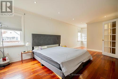 13 Foster Road, Mississauga, ON - Indoor Photo Showing Bedroom