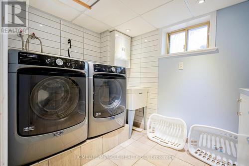 13 Foster Road, Mississauga, ON - Indoor Photo Showing Laundry Room