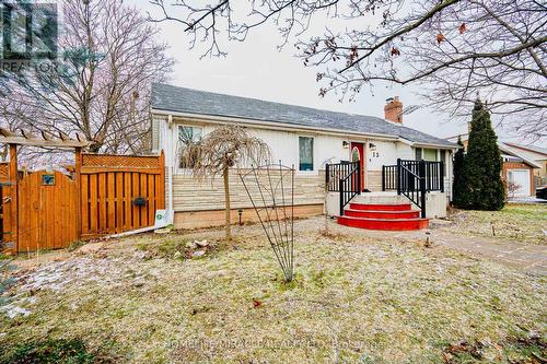 13 Foster Road, Mississauga, ON - Outdoor