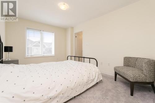 997 Alder Gate, Milton, ON - Indoor Photo Showing Bedroom